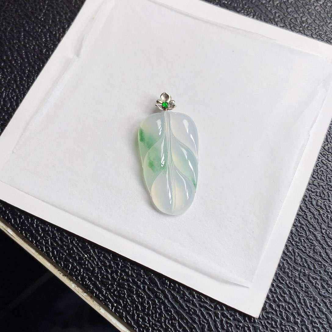 吊坠(不含链)未镶嵌翡翠叶子