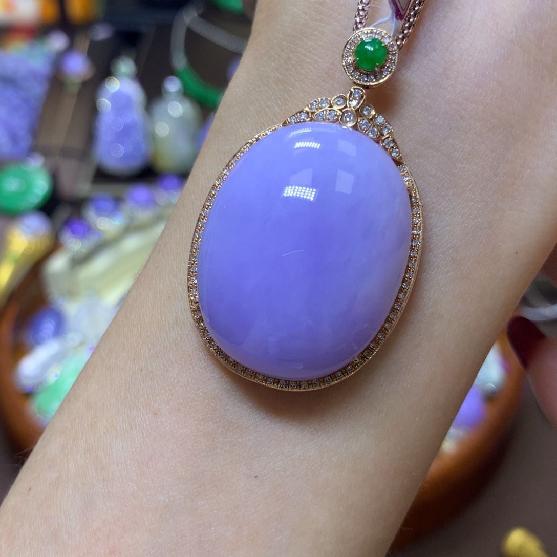 【闪购商品】翡翠颈饰18K金镶嵌济****校翡翠