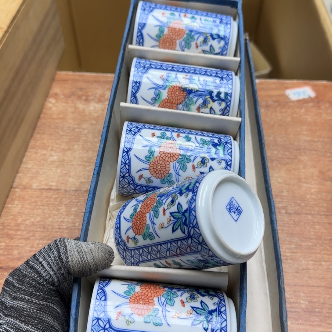 茶宠青汁喝起还有点
