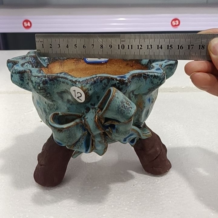 青铜花盆，内口径14高12.5左右的，粗陶麦饭石材质，透气好