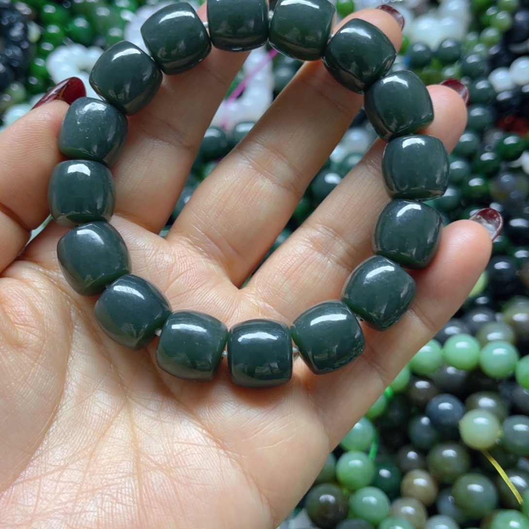 未镶嵌手链和田玉