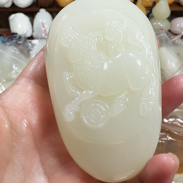 豫***雪砖雕石头手把件不退不换