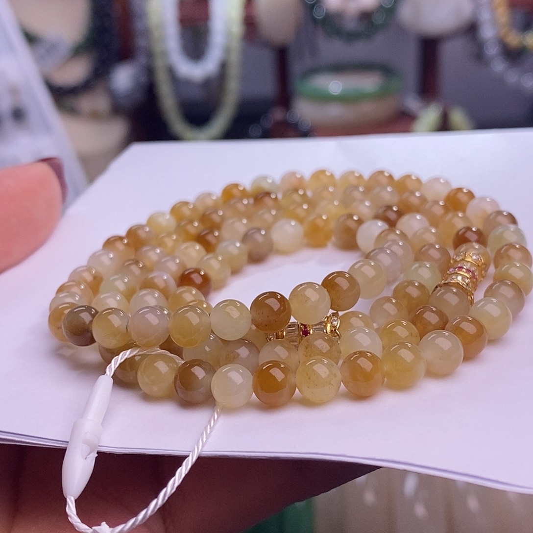 和田玉清货价新疆且末糖白三用款珠链6m未镶嵌