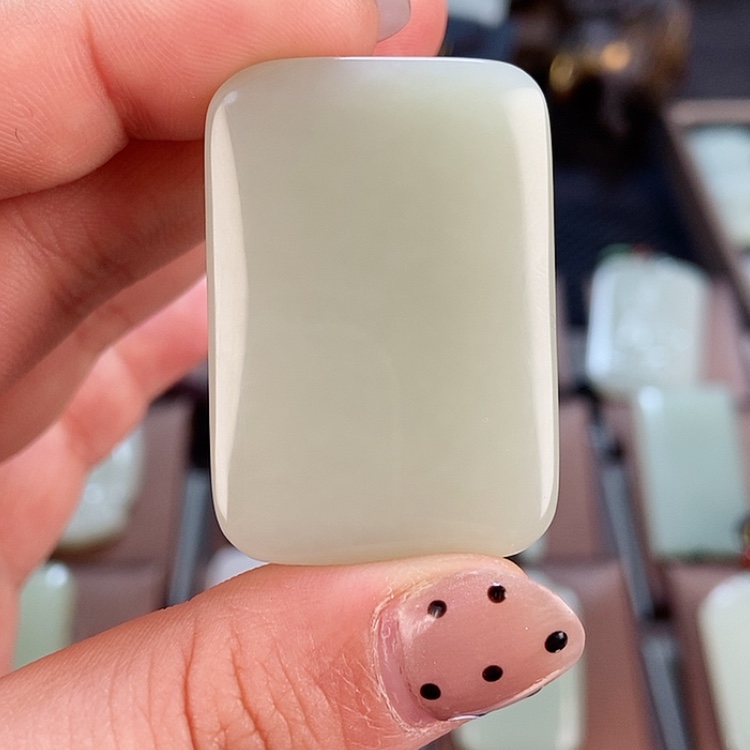 【闪购商品】和田玉颈饰未镶嵌