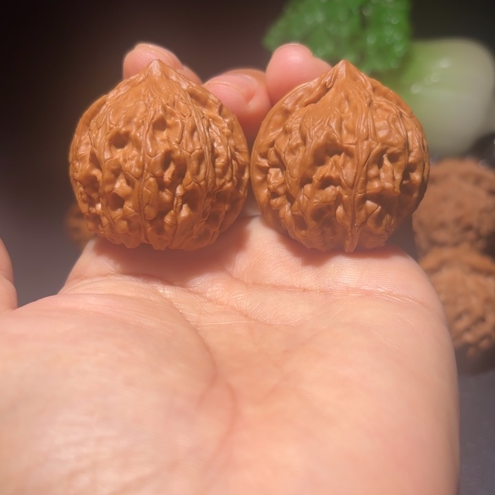 吊坠文玩核桃文玩核桃吊坠御龙粗筋37