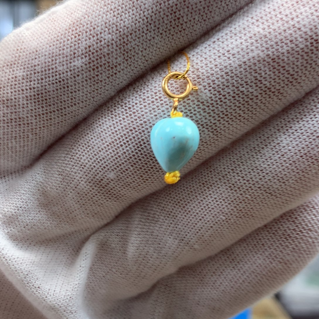 绿松石未镶嵌挂件