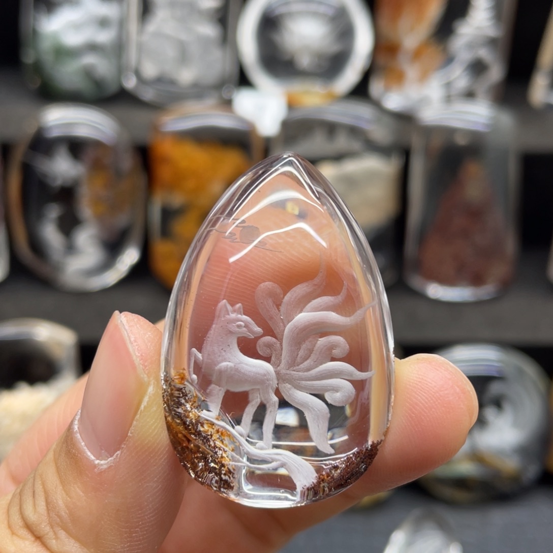 水晶吊坠未镶嵌九尾狐