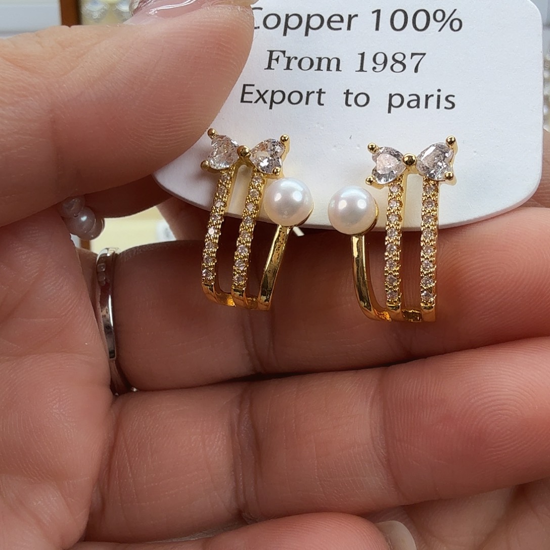 未镶嵌淡水珍珠耳饰