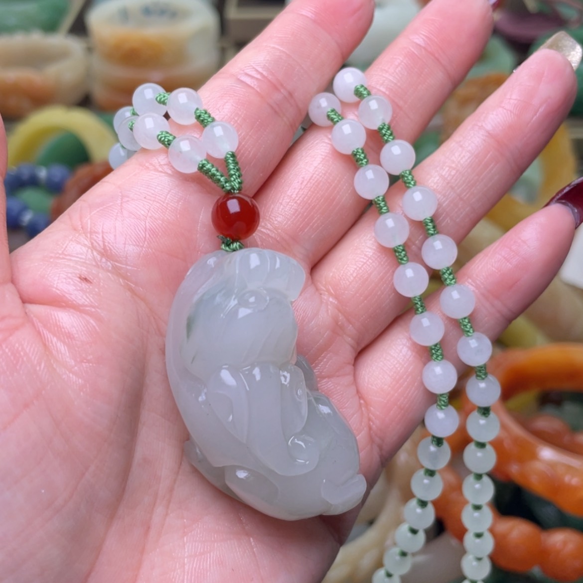 【闪购商品】石英质玉手镯未镶嵌