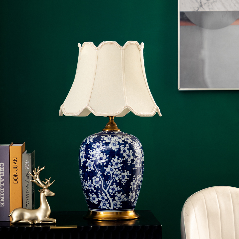 景德镇陶瓷台灯手绘青花瓷仿古陶瓷台灯居家居玄客厅装饰台灯摆件