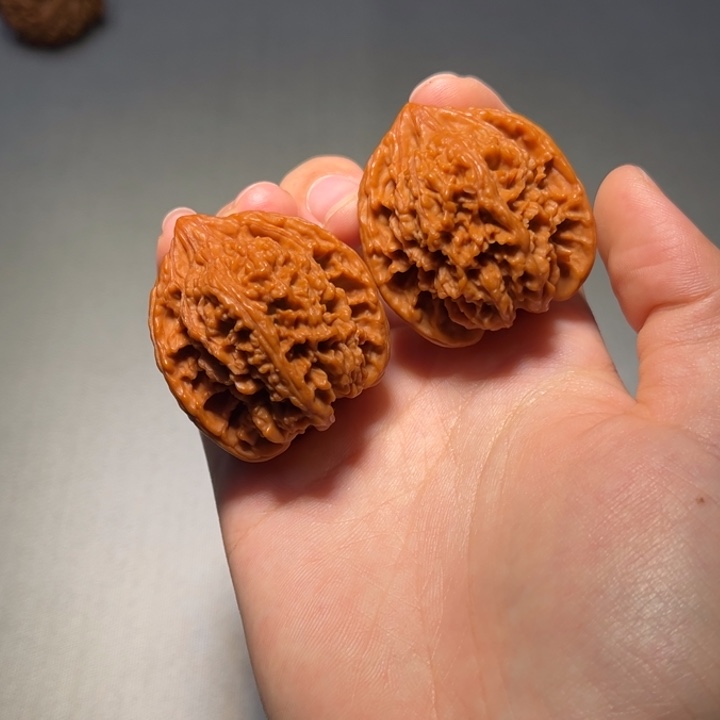 文玩核桃把件满天星825