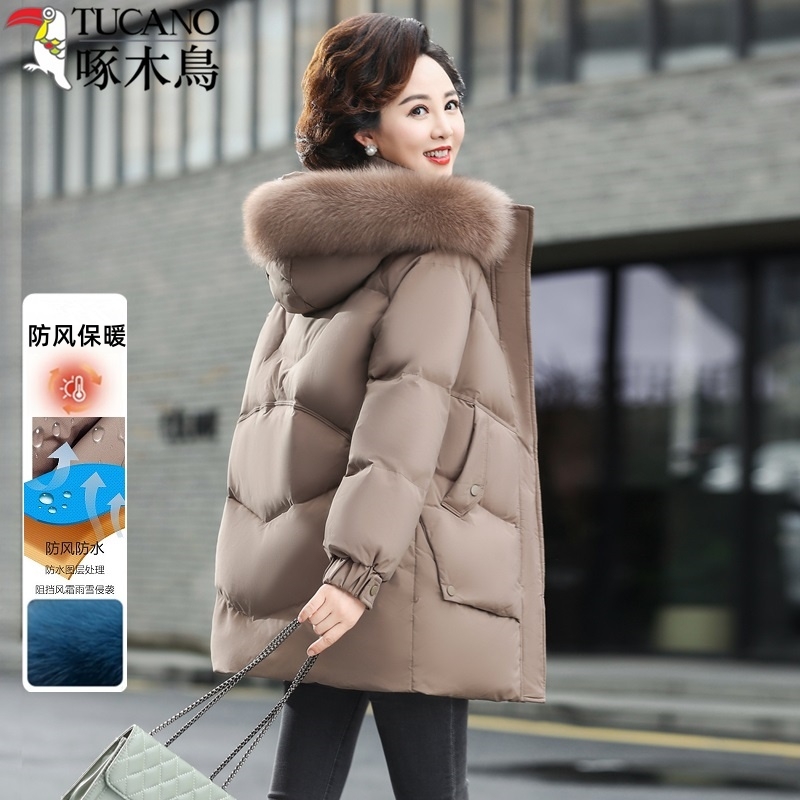 啄木鸟中老年妈妈羽绒服冬季中长款2025新款中年加厚保暖女装外套