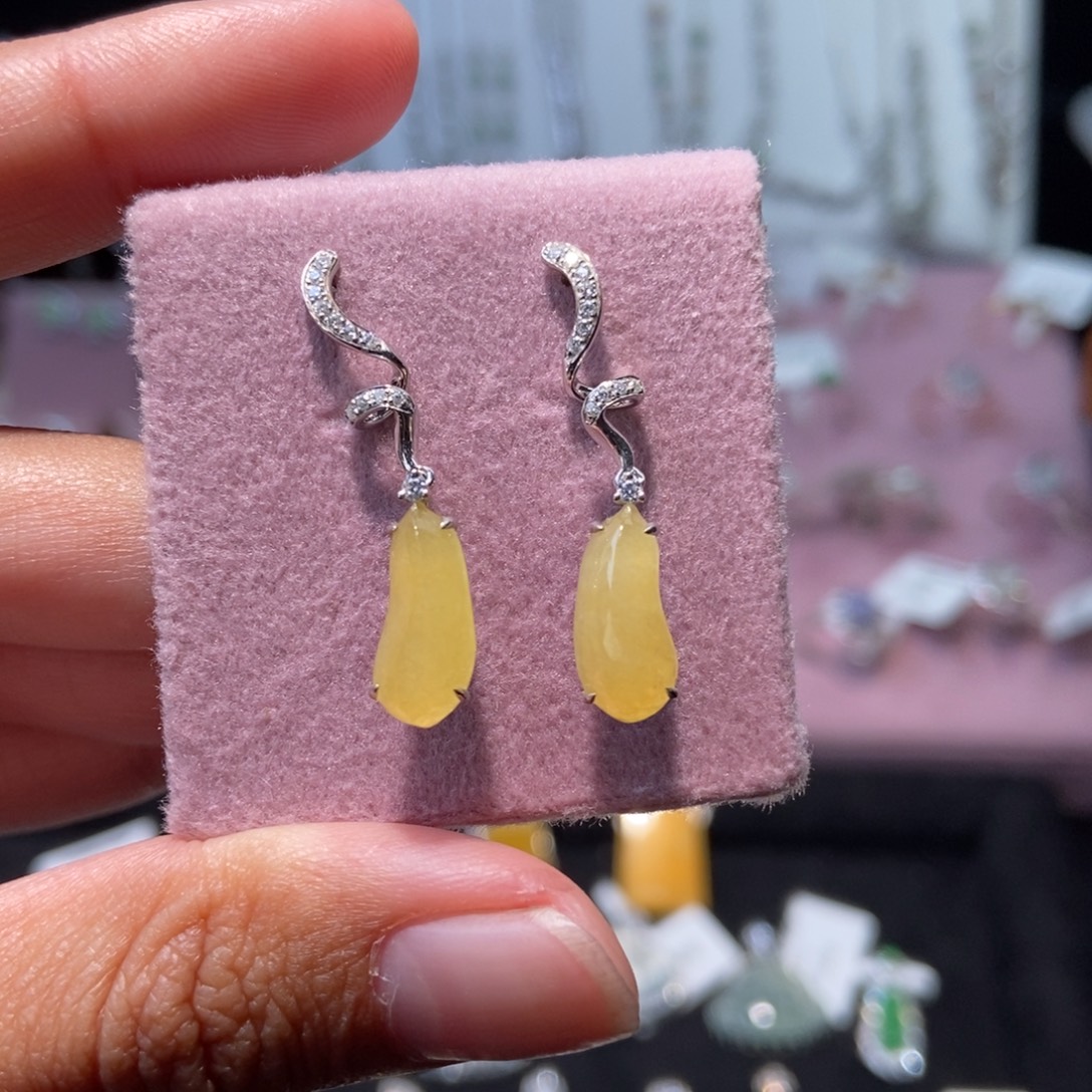 翡翠18K金镶嵌耳饰纯天然缅甸翡翠A货耳坠