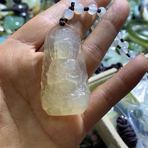 岫玉颈饰未镶嵌挂件