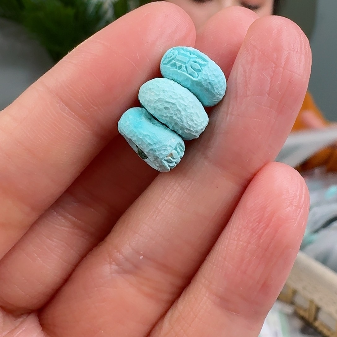 绿松石珠宝奇石未镶嵌