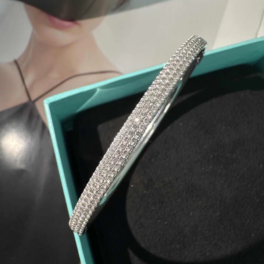 99新 Tiffany & Co./蒂芙尼 小花柳Metro系列三排钻手镯白金16码