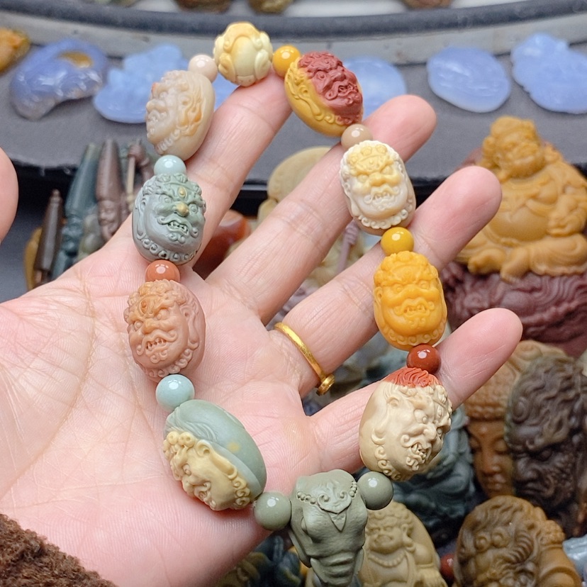 【闪购商品】定制石英质玉吊坠未镶嵌