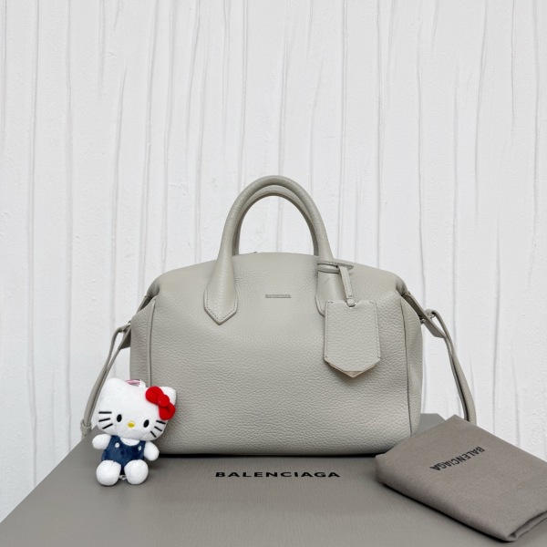 巴黎世家/包包/27/C6848116743/251019QR0013