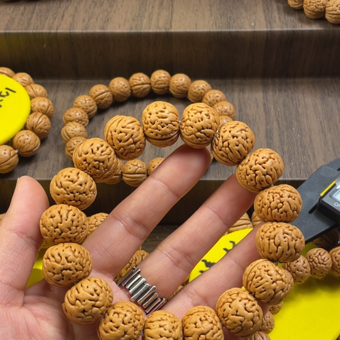 桃核手串我**福野生大肌肉