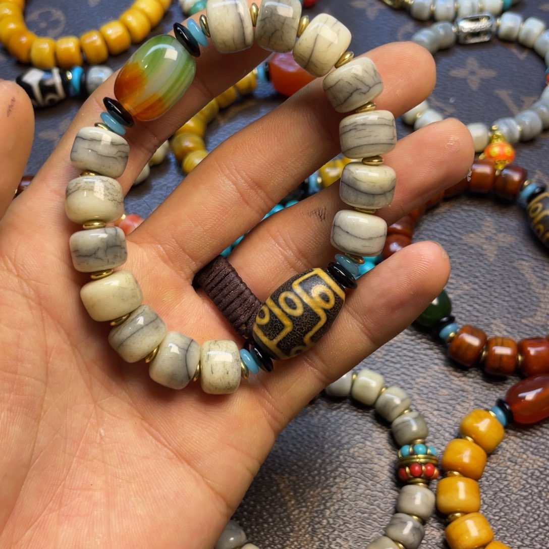 K***猫星月菩提吊坠啦啦啦