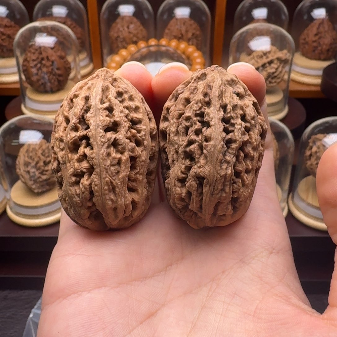 五***州把件文玩核桃金梭子