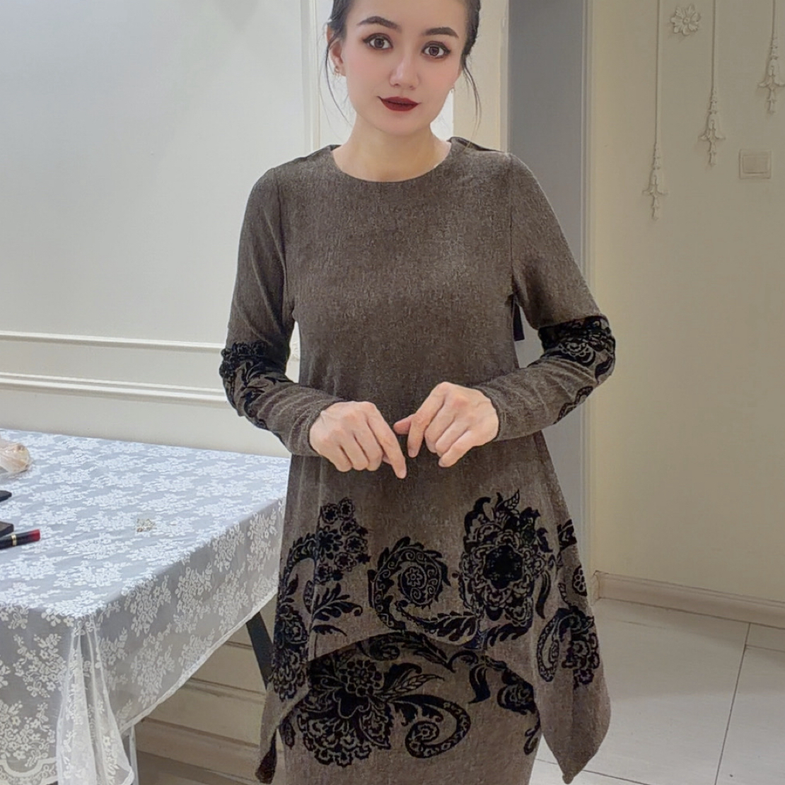 黑色拼接金丝印花不规则设计感时尚显瘦气质连衣裙女装