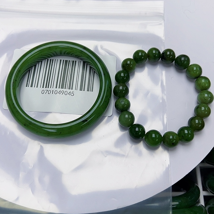 和田玉未镶嵌手镯包容58搭手串微瑕