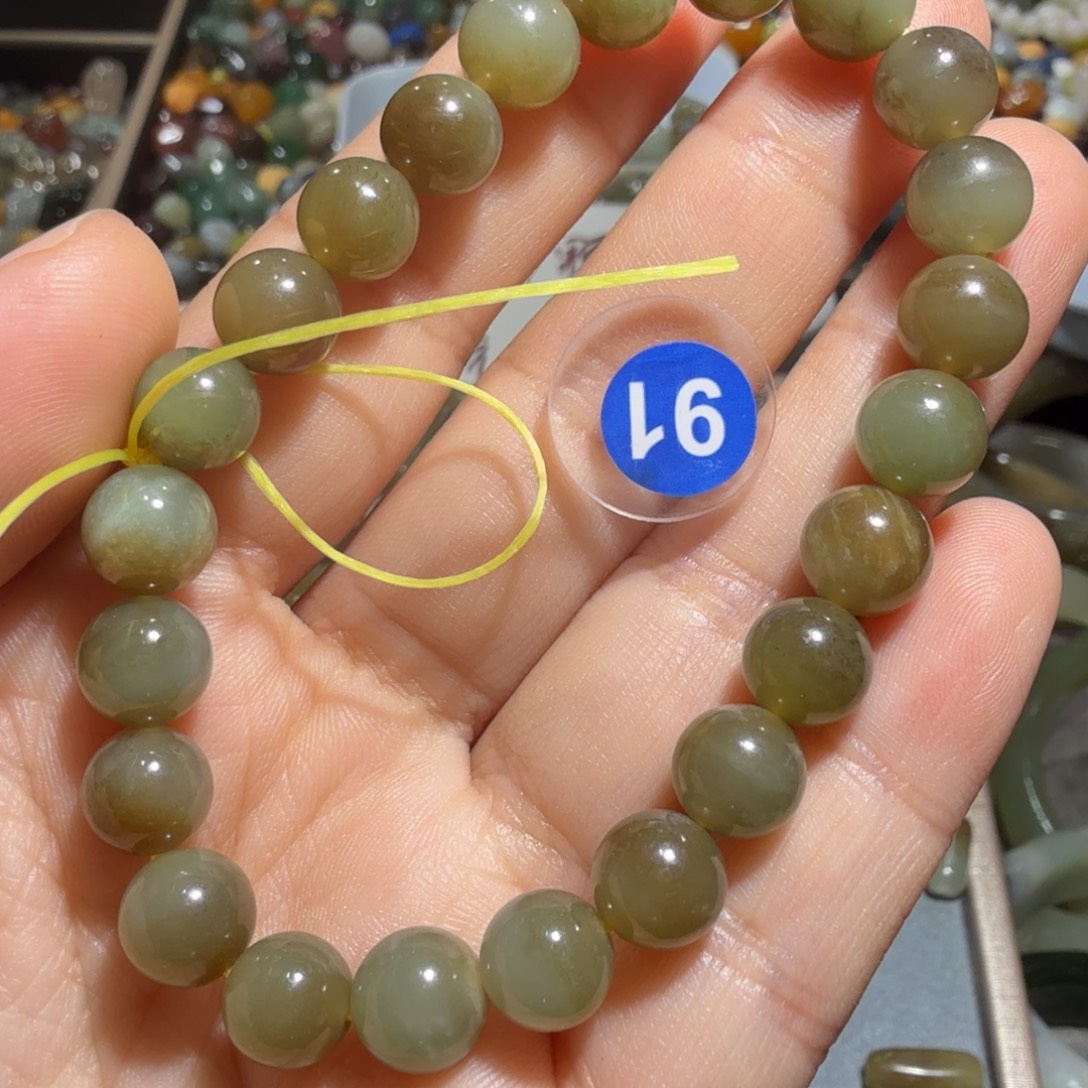 和田玉未镶嵌珠宝奇石