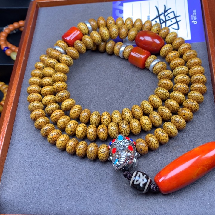 星月菩提吊坠健**人星月