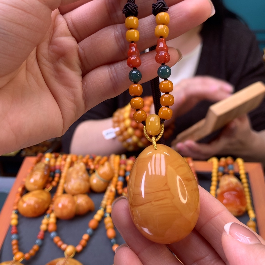 蜜蜡未镶嵌颈饰天然