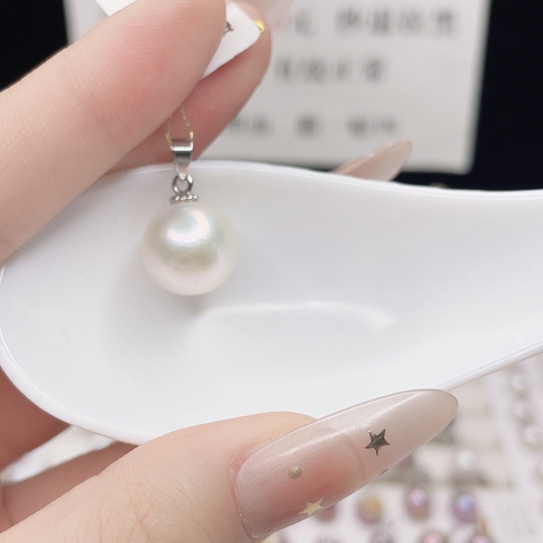 合金吊坠(赠链)淡水珍珠