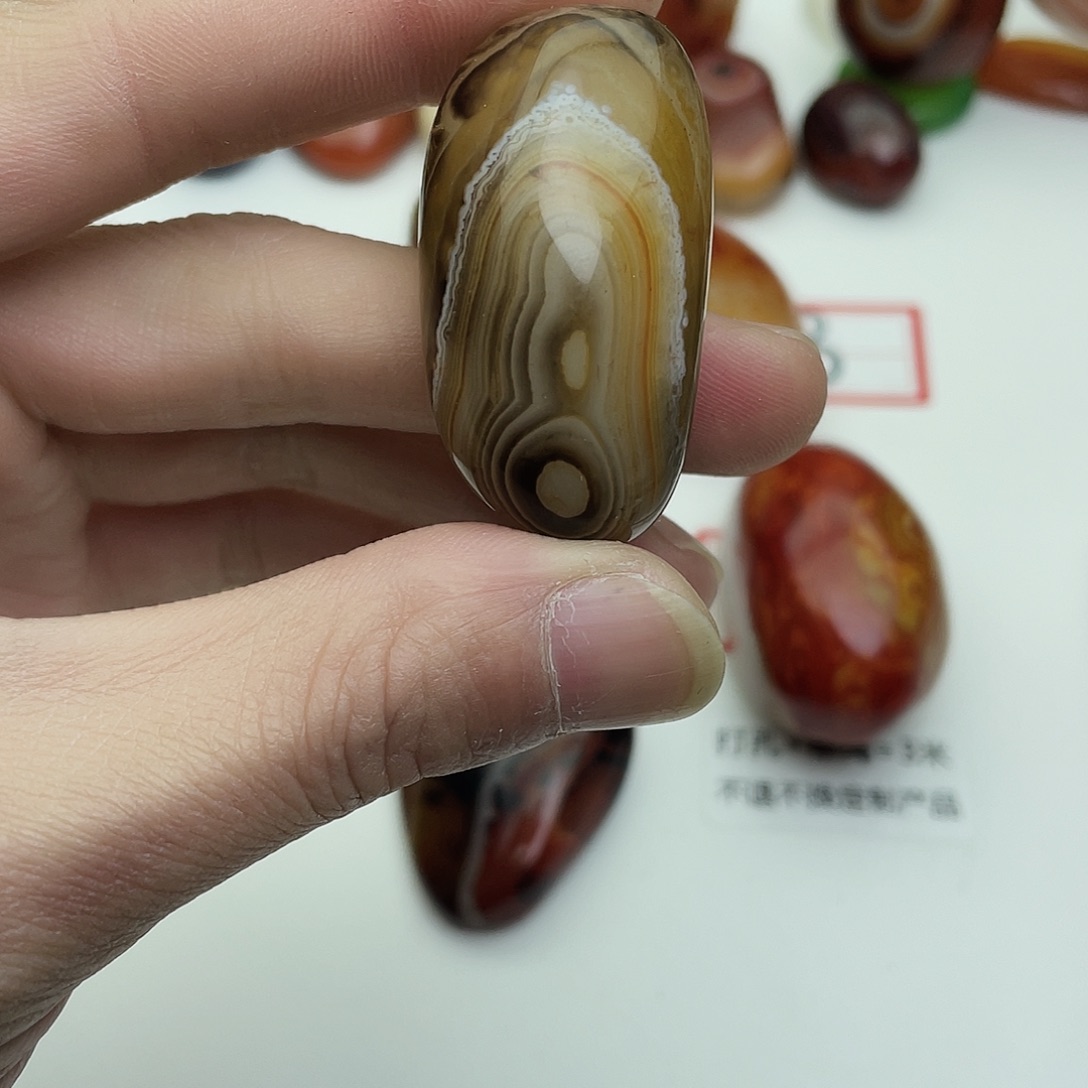 玛瑙/玉髓未镶嵌珠宝奇石