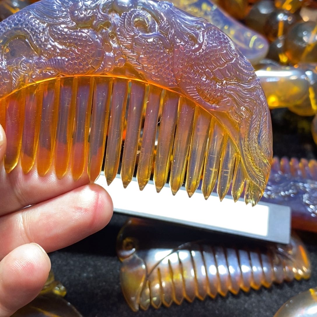 琥珀裸石未镶嵌O*缅甸琥珀