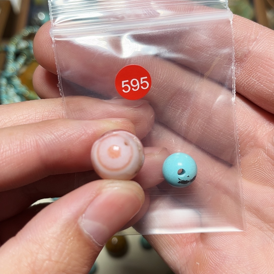 馥***南红玛瑙未镶嵌珠宝奇石