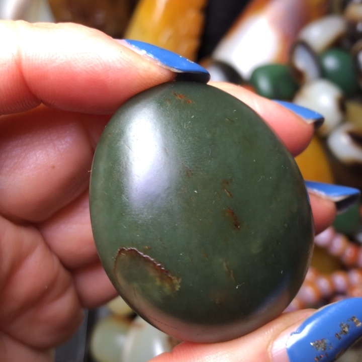 和田玉未镶嵌珠宝奇石