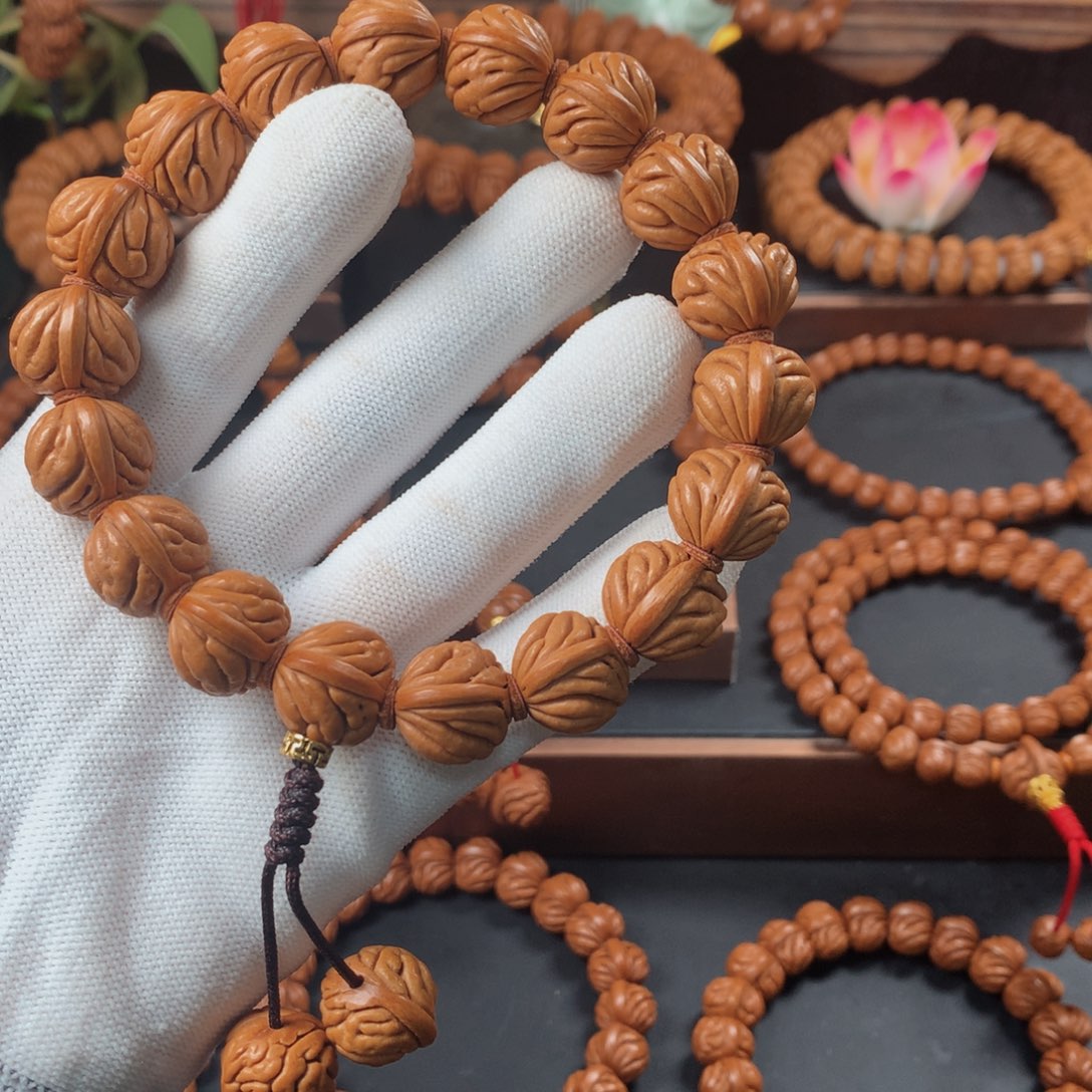 桃核吊坠17祥云手持