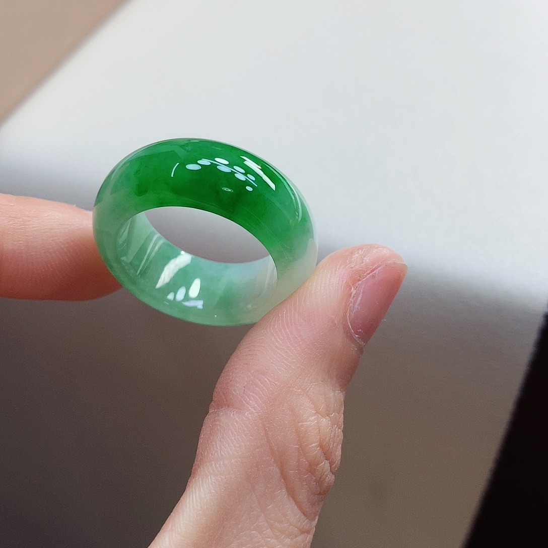 翡翠戒指未镶嵌20号