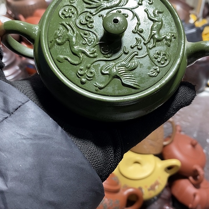 紫砂茶壶微瑕微笑