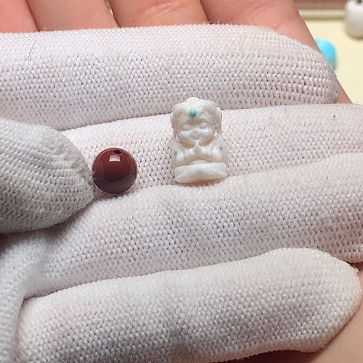 南红玛瑙未镶嵌珠宝奇石