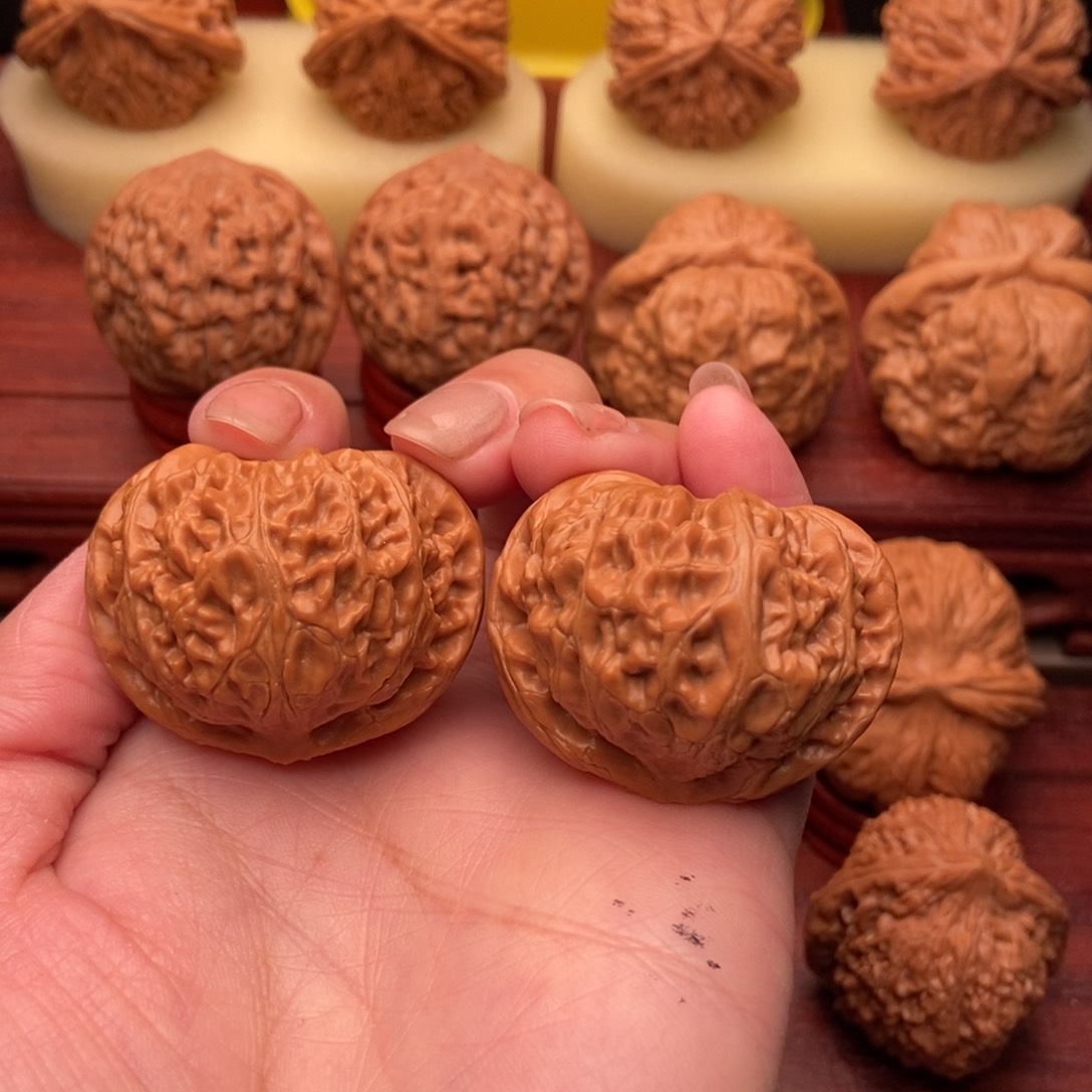 桃核把件宫灯狮子头40