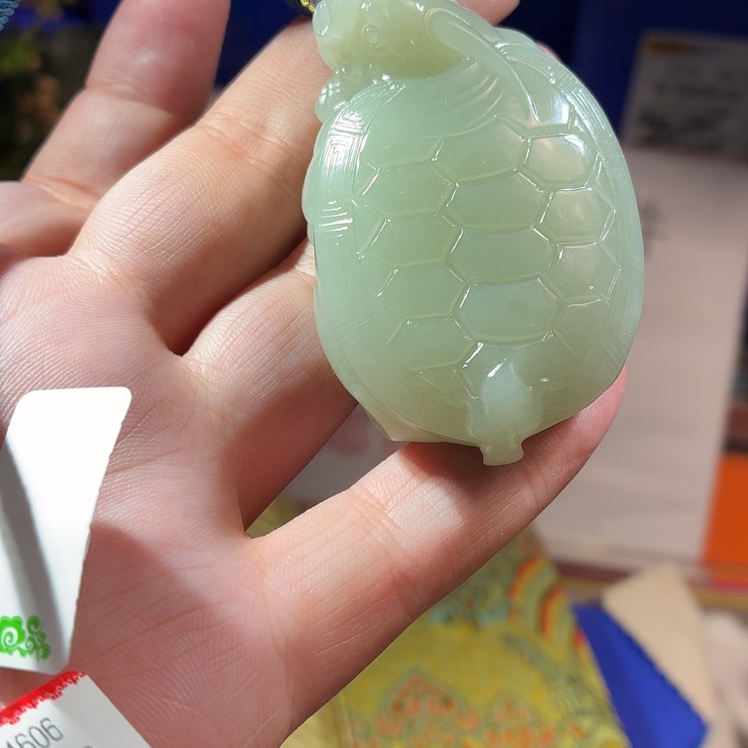 和田玉（糖玉）未镶嵌颈饰