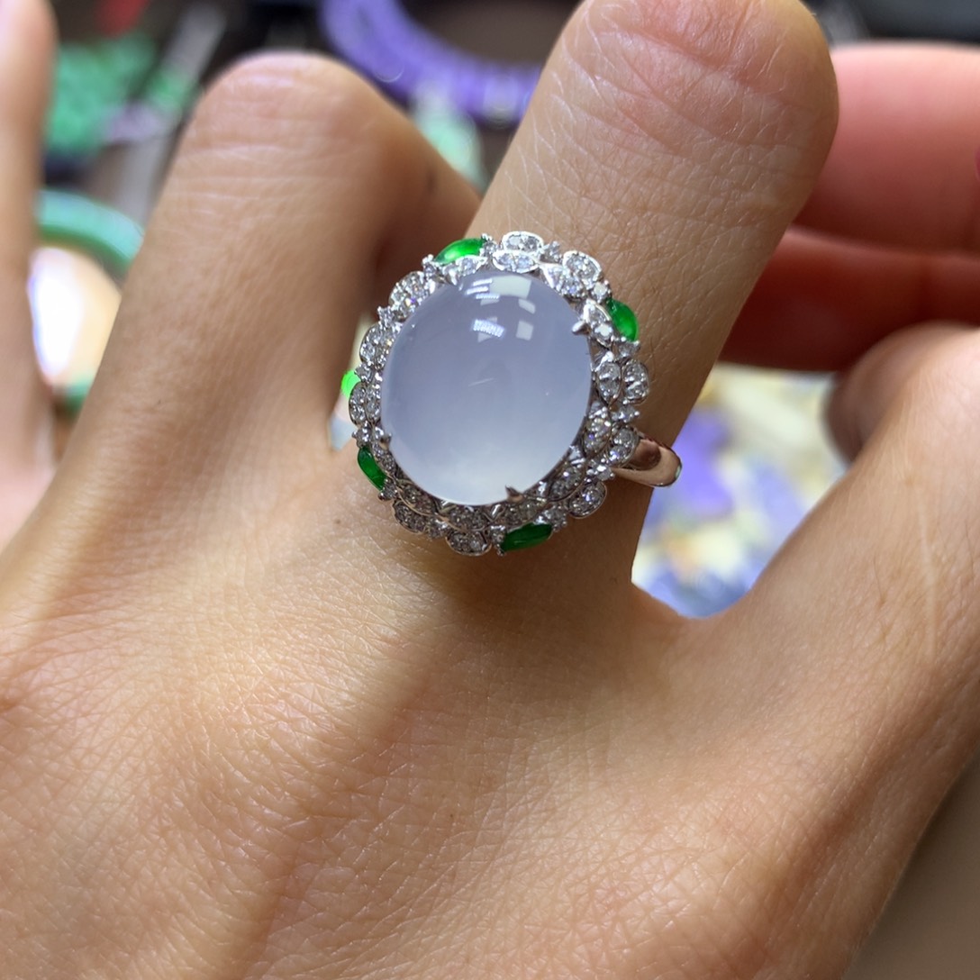 【闪购商品】翡翠颈饰18K金镶嵌翡翠