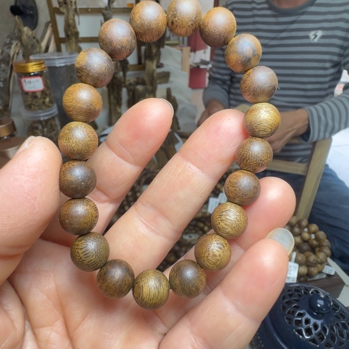 沉香碎屑沉香1.0单圈7克