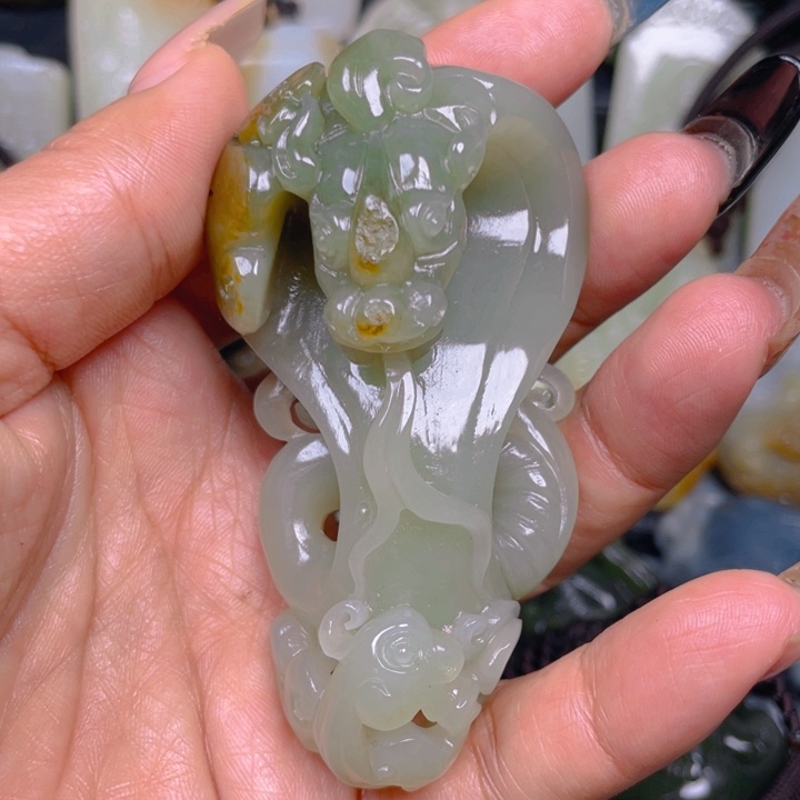 和田玉挂件未镶嵌