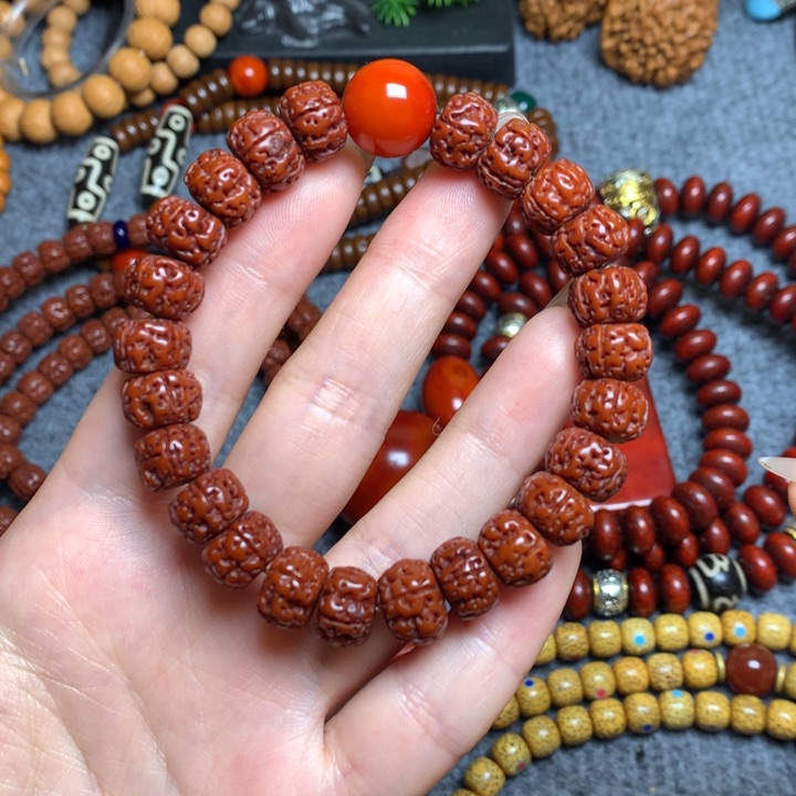 金刚菩提吊坠菩提