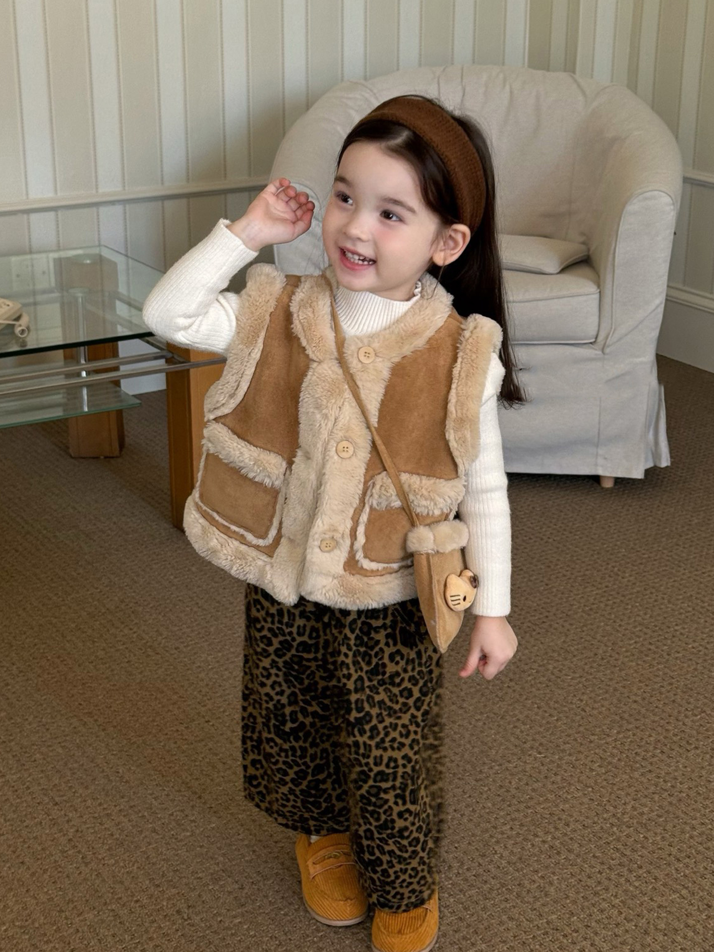 2025新女童厚款豹纹公主风女冬季单排扣马甲秋冬马夹宝宝韩版儿童