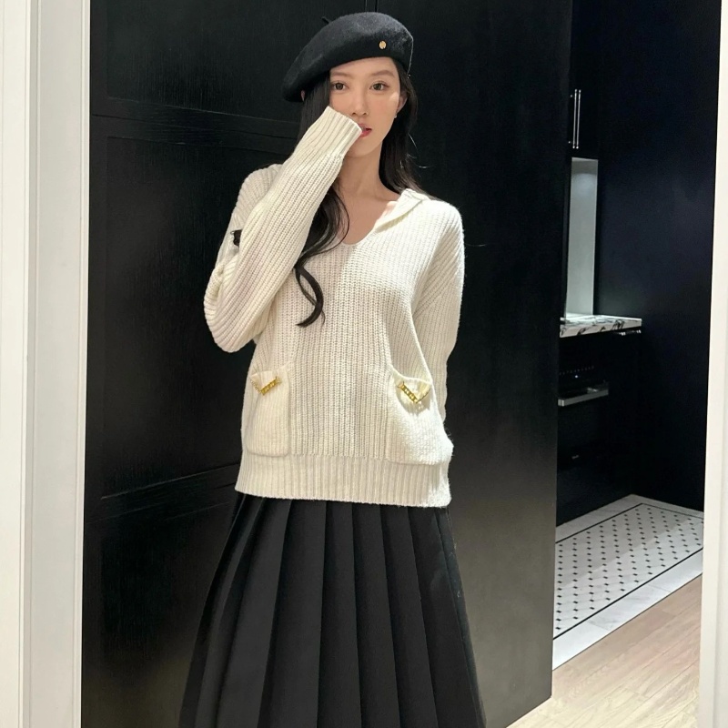 1001 商场同款V领针织毛衣