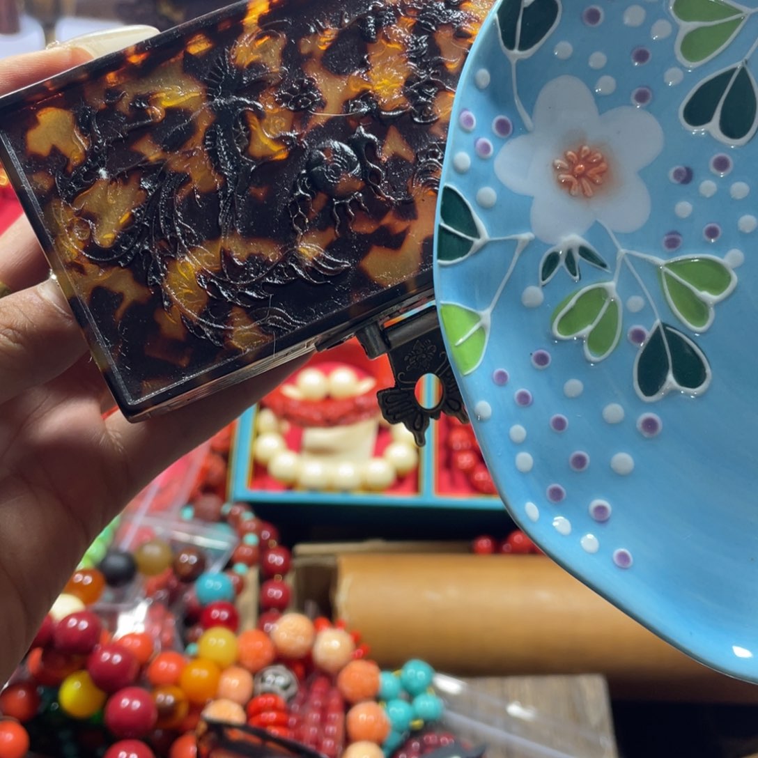 紫砂漏油的时候就会有