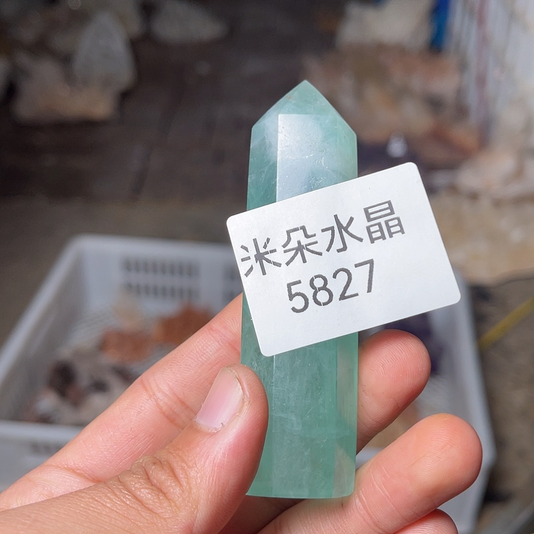 我***尺未镶嵌珠宝半成品水晶
