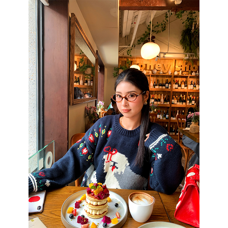 今屿花花 藏蓝色提花毛衣内搭可外穿2025年新款设计感套头毛线衣